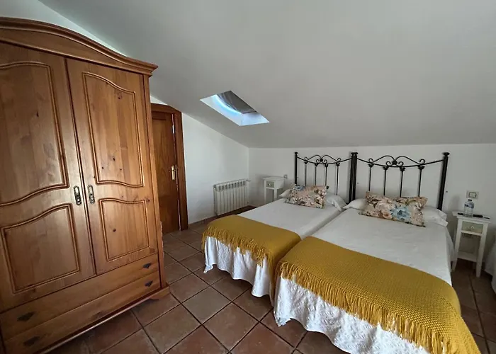 Pensión La Estela De Barros Corrales De Buelna