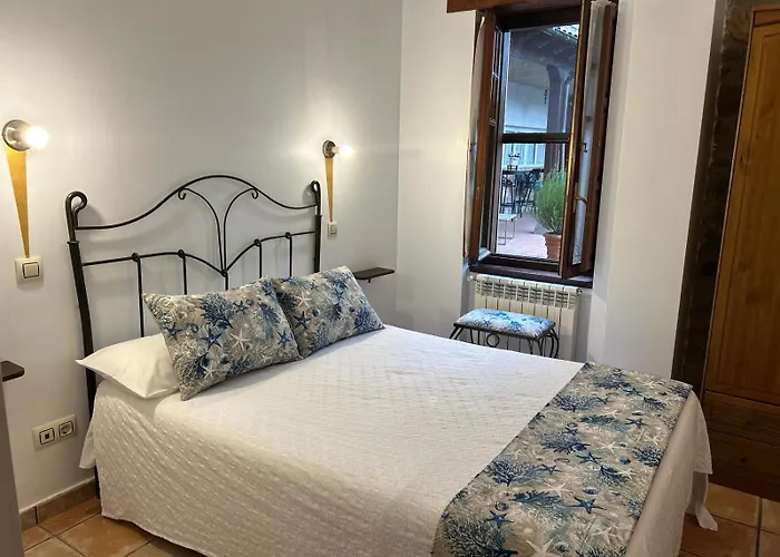 Pensión La Estela De Barros Corrales De Buelna